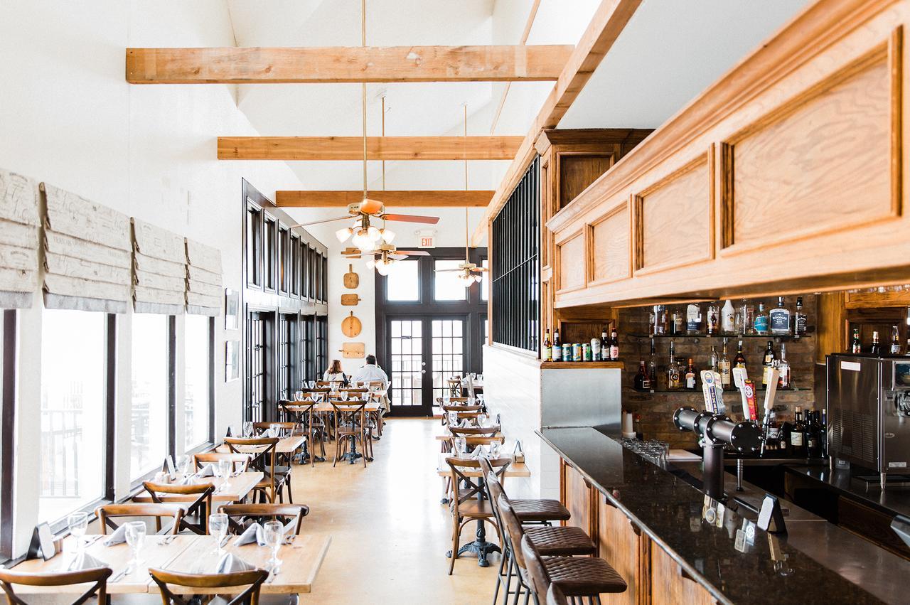 Hillside Boutique Hotel Castroville Экстерьер фото