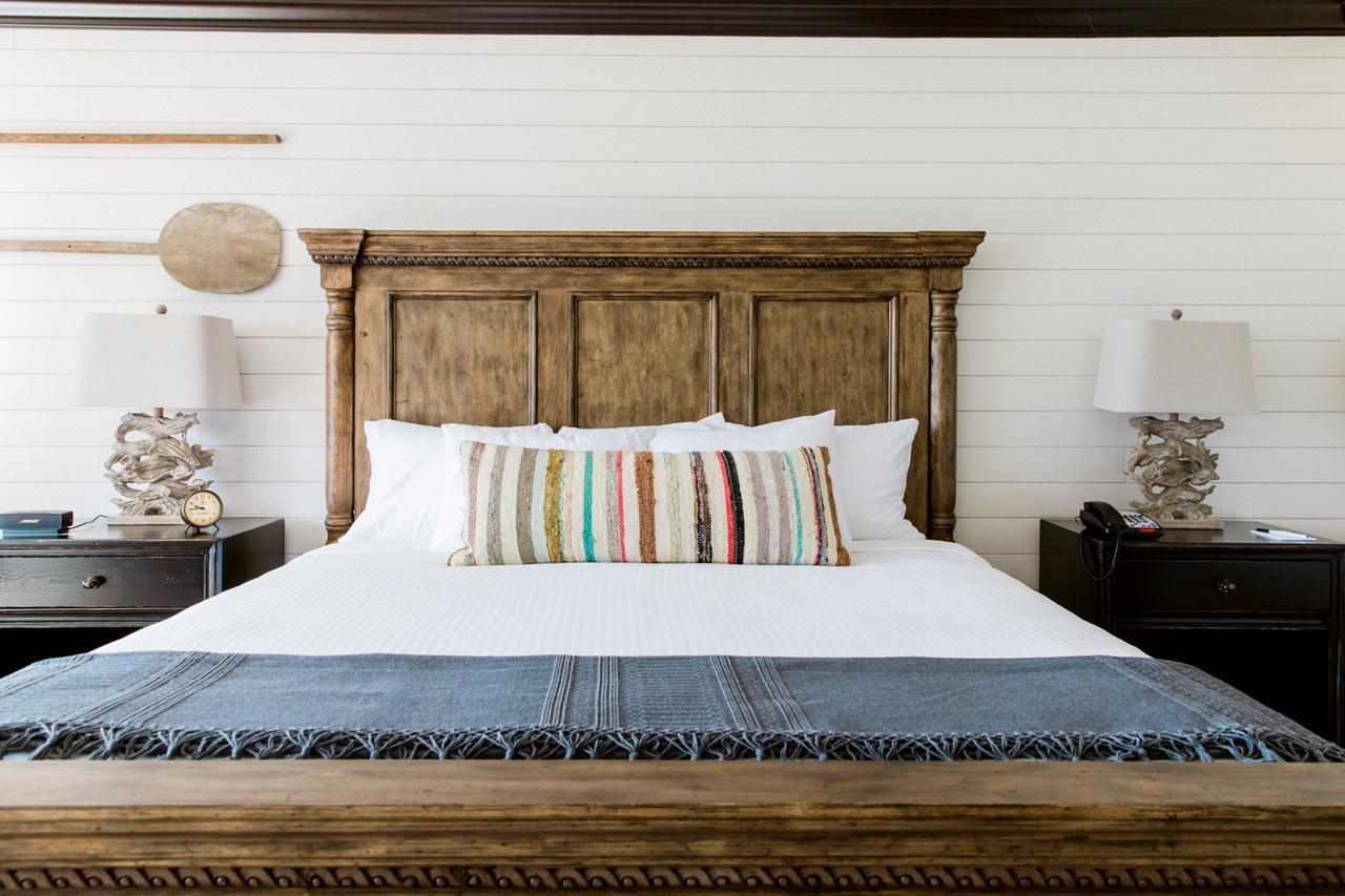 Hillside Boutique Hotel Castroville Экстерьер фото