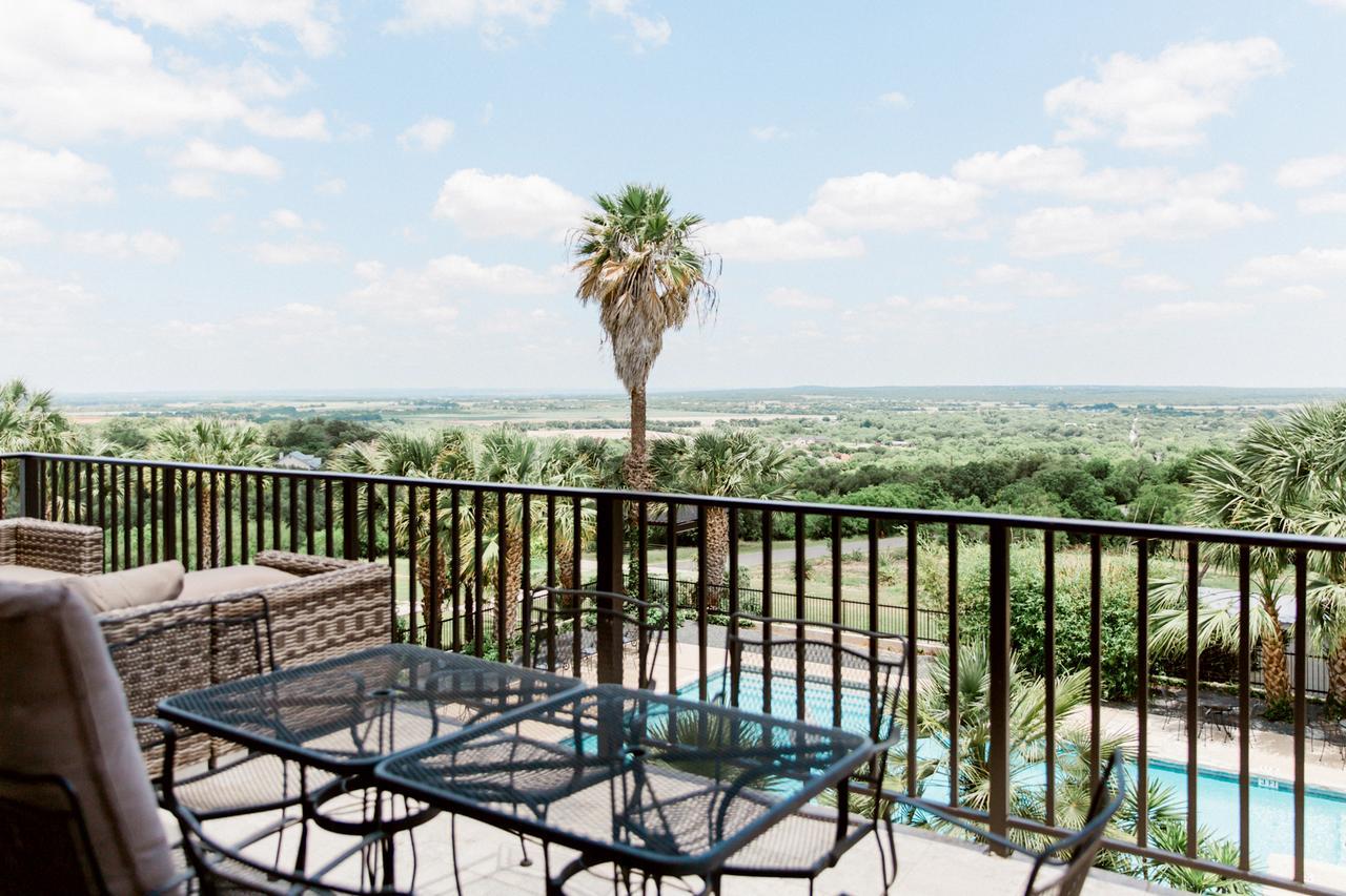 Hillside Boutique Hotel Castroville Экстерьер фото