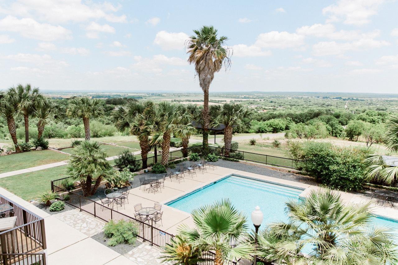 Hillside Boutique Hotel Castroville Экстерьер фото